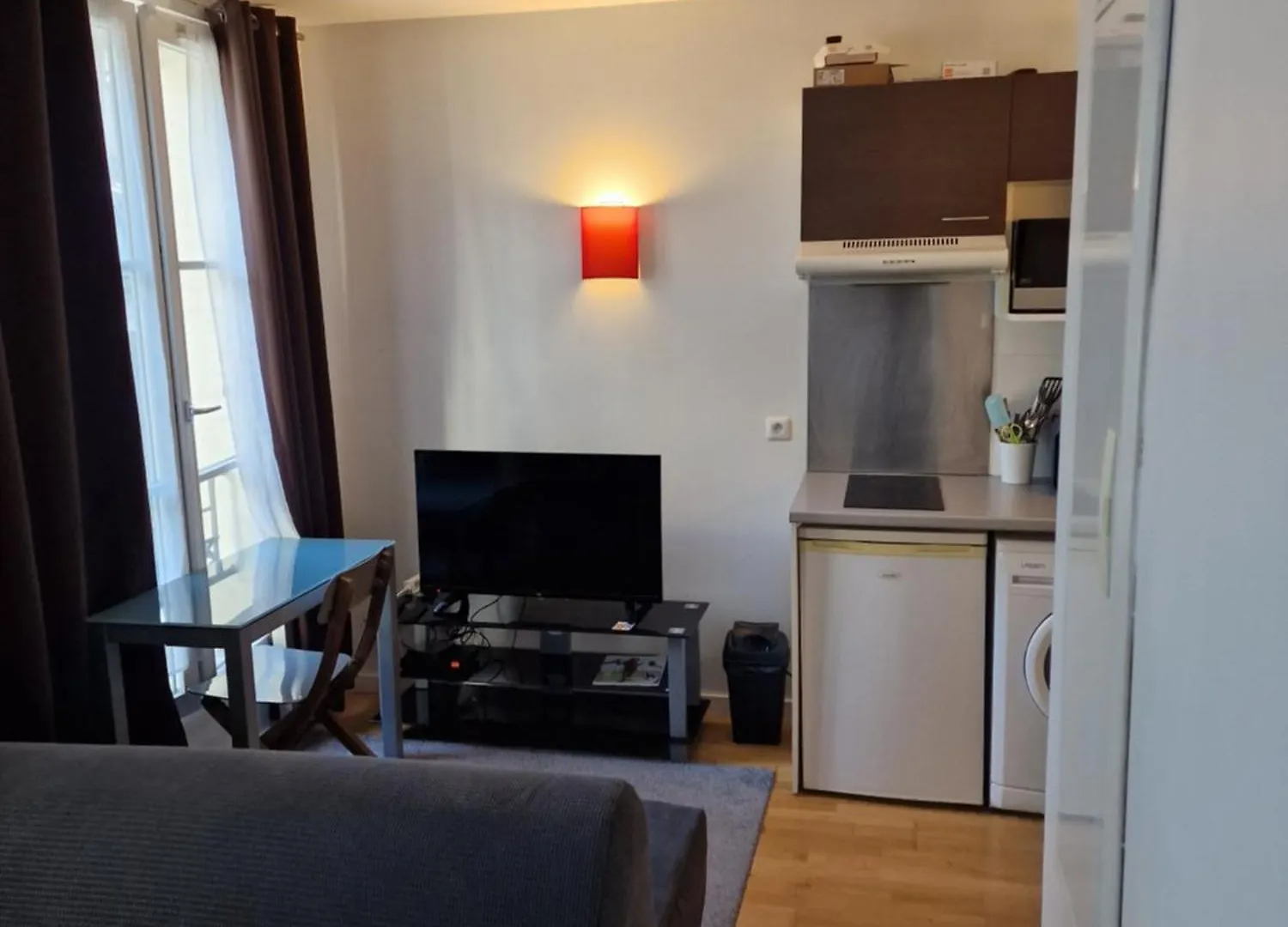 פריז Belle Appartement Au Canal De Saint Martin 0*,  צרפת