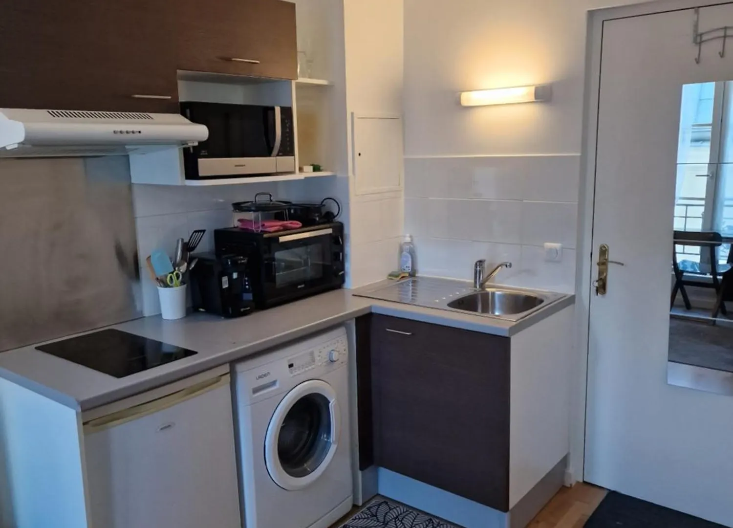Apartment Belle Appartement Au Canal De Saint Martin Paris
